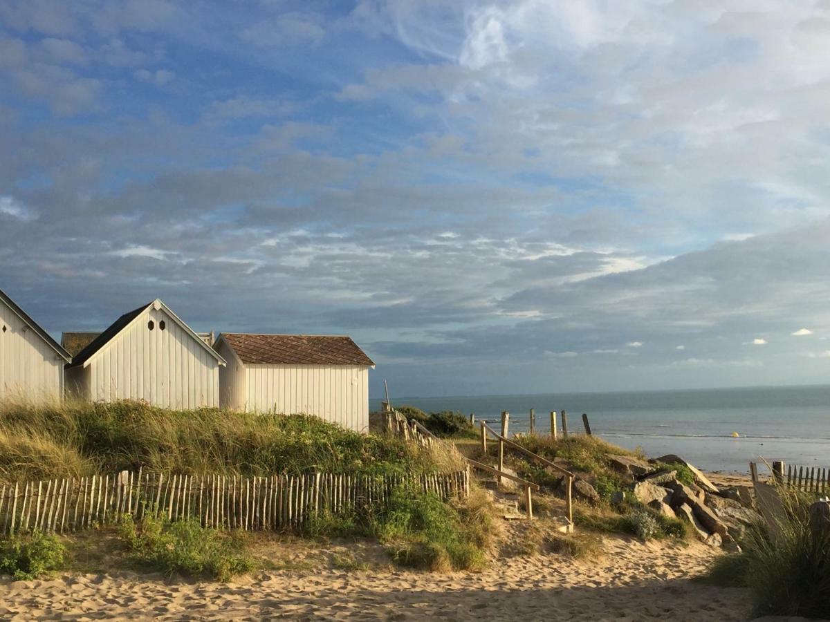 Le Cottage De La Baie Carolles Eksteriør billede